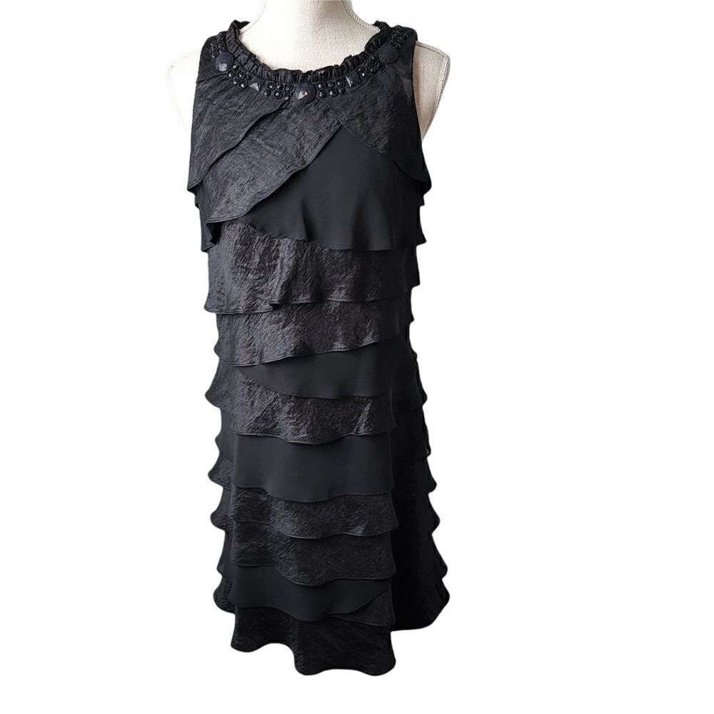 S L FASHIONS WOMEN'S SHIMMER AND CHIFFON SLEEVELESS TIERED DRESS SIZE 12 BLACK